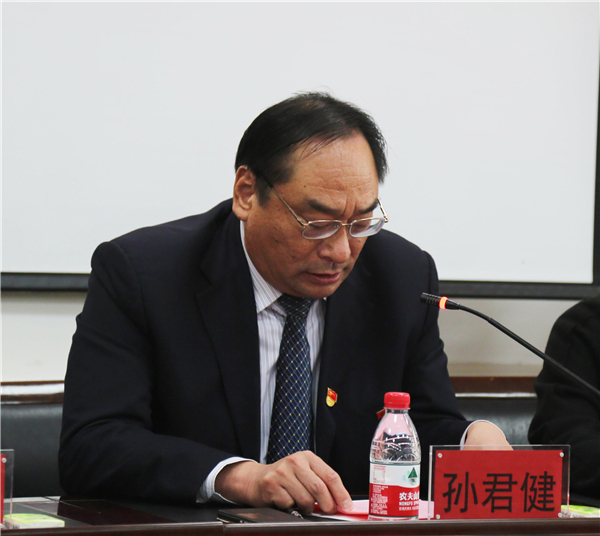 ϴW(xu)УL(zhng)Oo.JPG